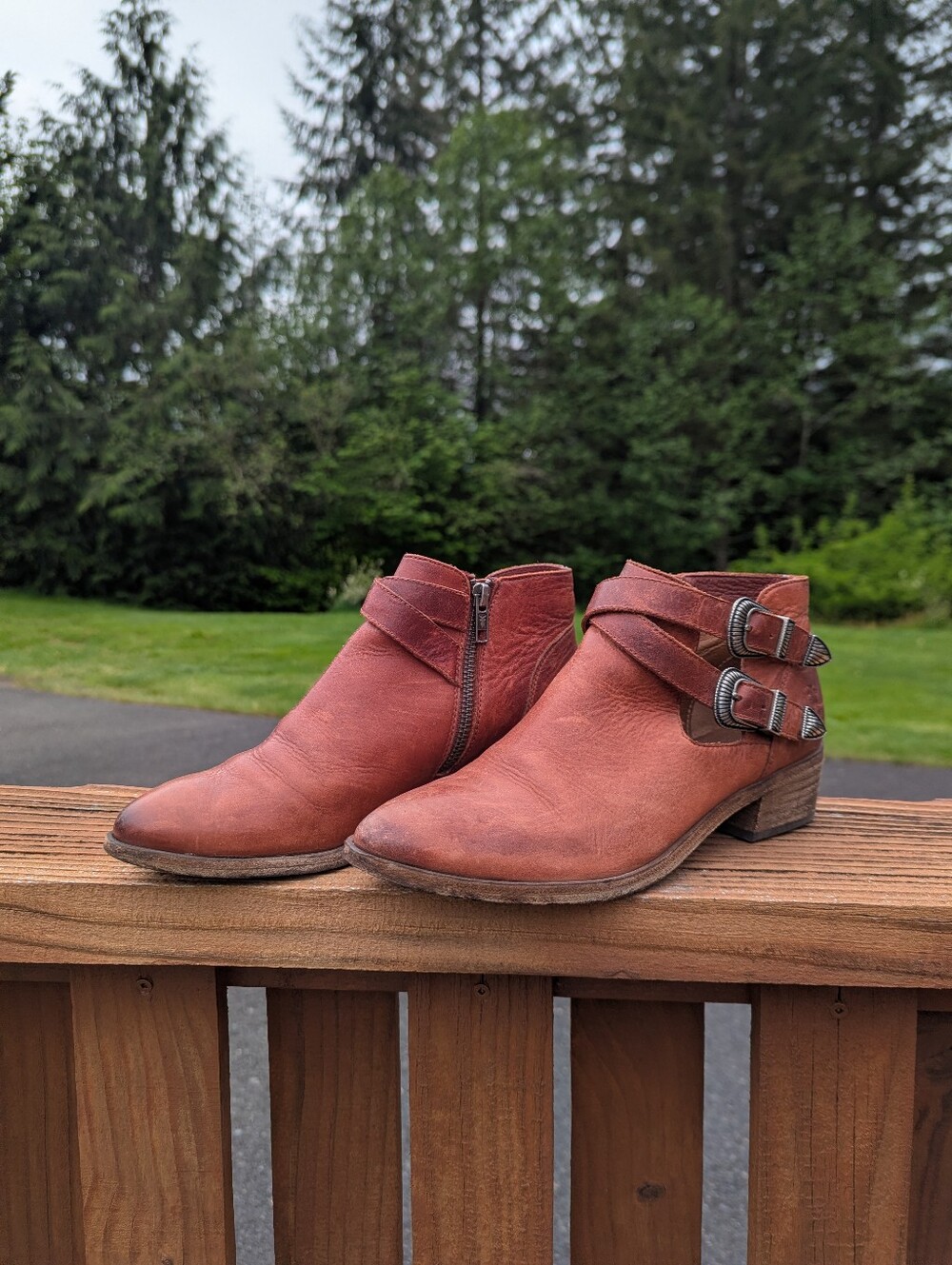 Frye Ray Western Shortie Leather Boots Red Clay US 7.5 Booties Rodeo
